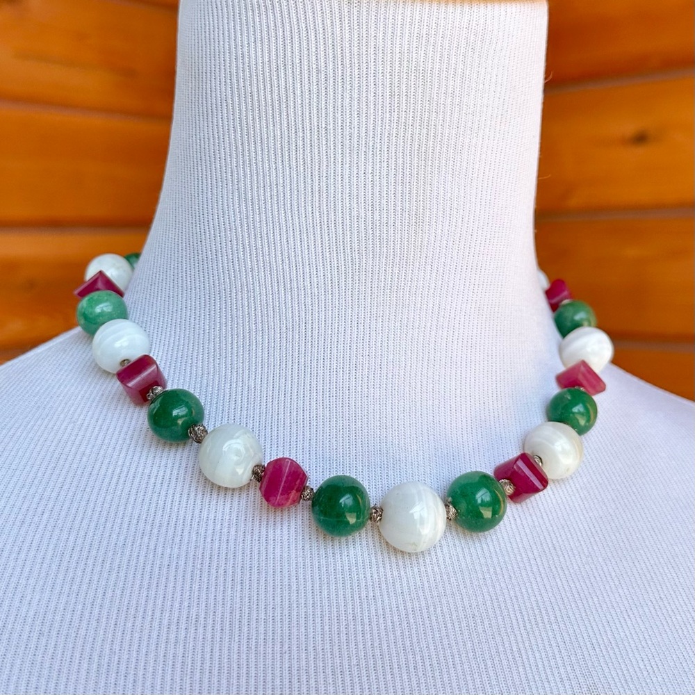 Green Jade Indian Ruby White Onyx Carved Gemstone Collar Necklace Sterling Clasp